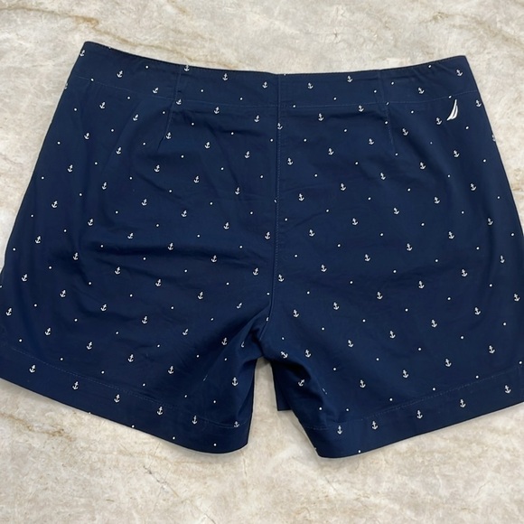 Nautica Signature Embroidered Shorts – Navy Blue | Women’s Size 10 - Picture 9 of 15